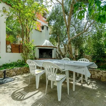 Doria - 20m From Beach شقة تروغير